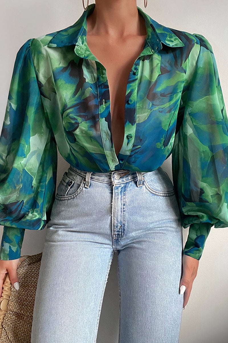 EMMA | Blouse féminine avec col orné de fleurs - Luviera Fashion