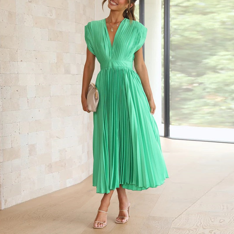 Robe maxi fluide à décolleté en V et plis – Noelle