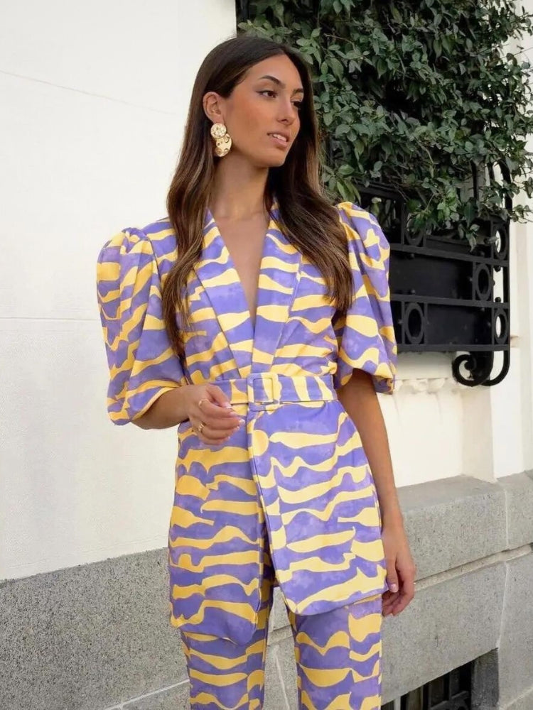 MIRA | Ensemble Fantasy deux pièces pour une allure mystérieuse et chic