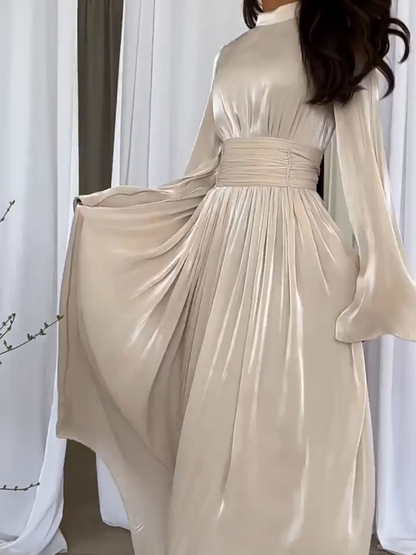 Élégante robe maxi avec ceinture nouée