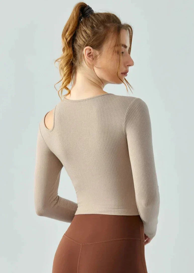 LENA | Haut avec découpes