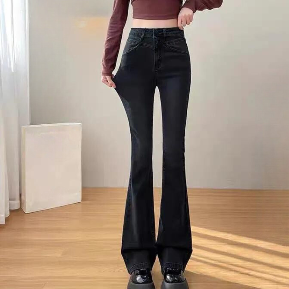 NOÉE | Pantalon noir à coupe évasée - Luviera Fashion