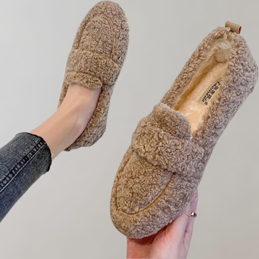 CLOÉ | Chaussons Chauffants pour Dames - Luviera Fashion