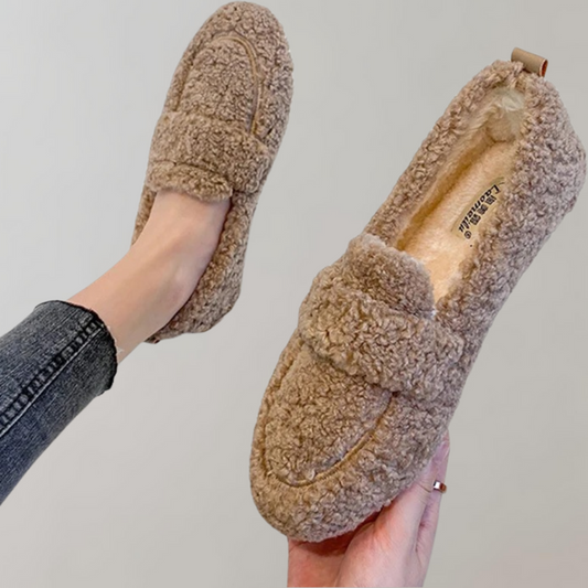 CLOÉ | Chaussons Chauffants pour Dames - Luviera Fashion