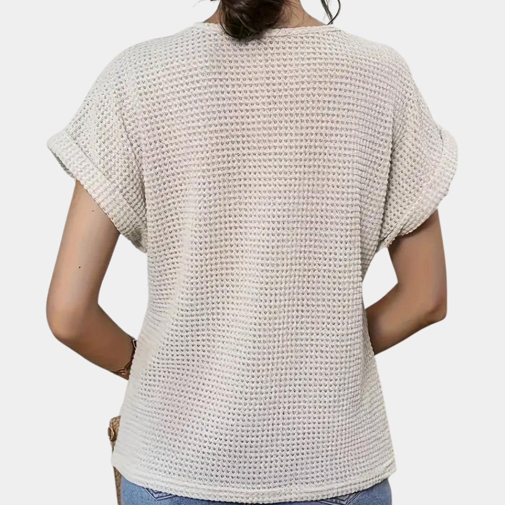 MALIA | T-shirt féminin à coupe moderne - Luviera Fashion