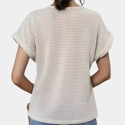 MALIA | T-shirt féminin à coupe moderne - Luviera Fashion