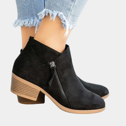 LAURE | Bottes chic et sophistiquées pour femmes - Luviera Fashion