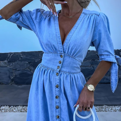 NOÉE | Robe sophistiquée à boutons pour un look élégant