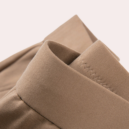 CELINE | Pantalon à coupe droite avec finition élégante - Luviera Fashion