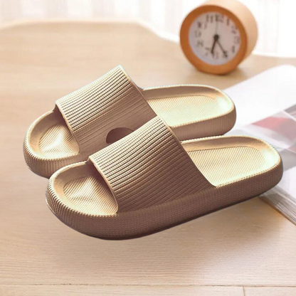 SENTA | Pantoufles élégantes - Luviera Fashion