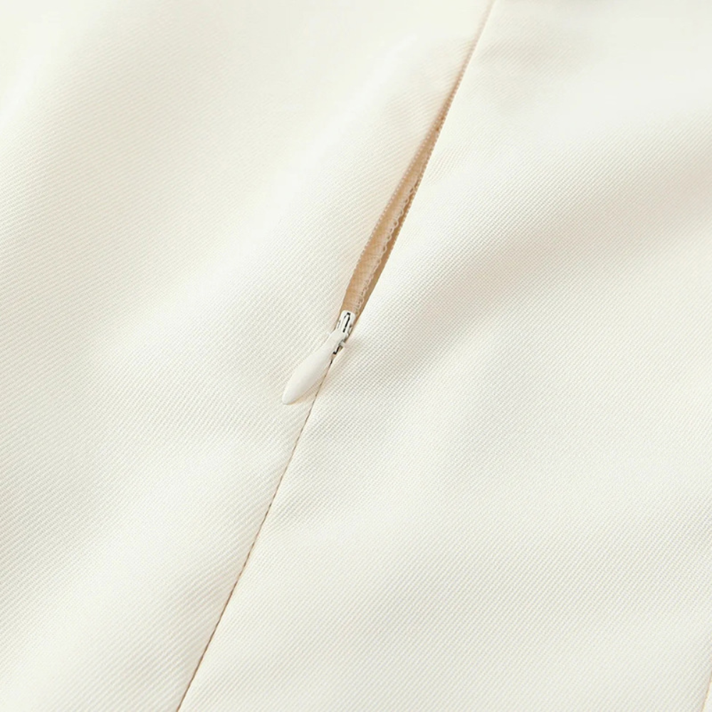 ELSA | Robe stylée avec une coupe sophistiquée