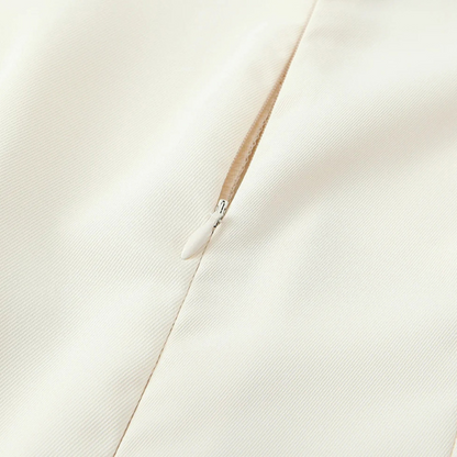 ELSA | Robe stylée avec une coupe sophistiquée