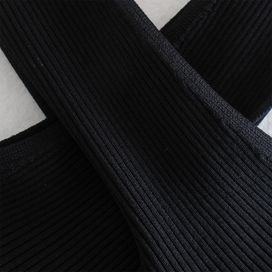 NOÉMIE | Top féminin avec détail croisé sophistiqué - Luviera Fashion