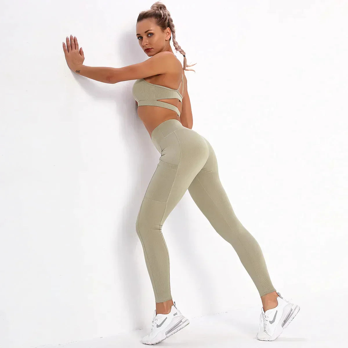 MIRA | Tenue de sport gainante