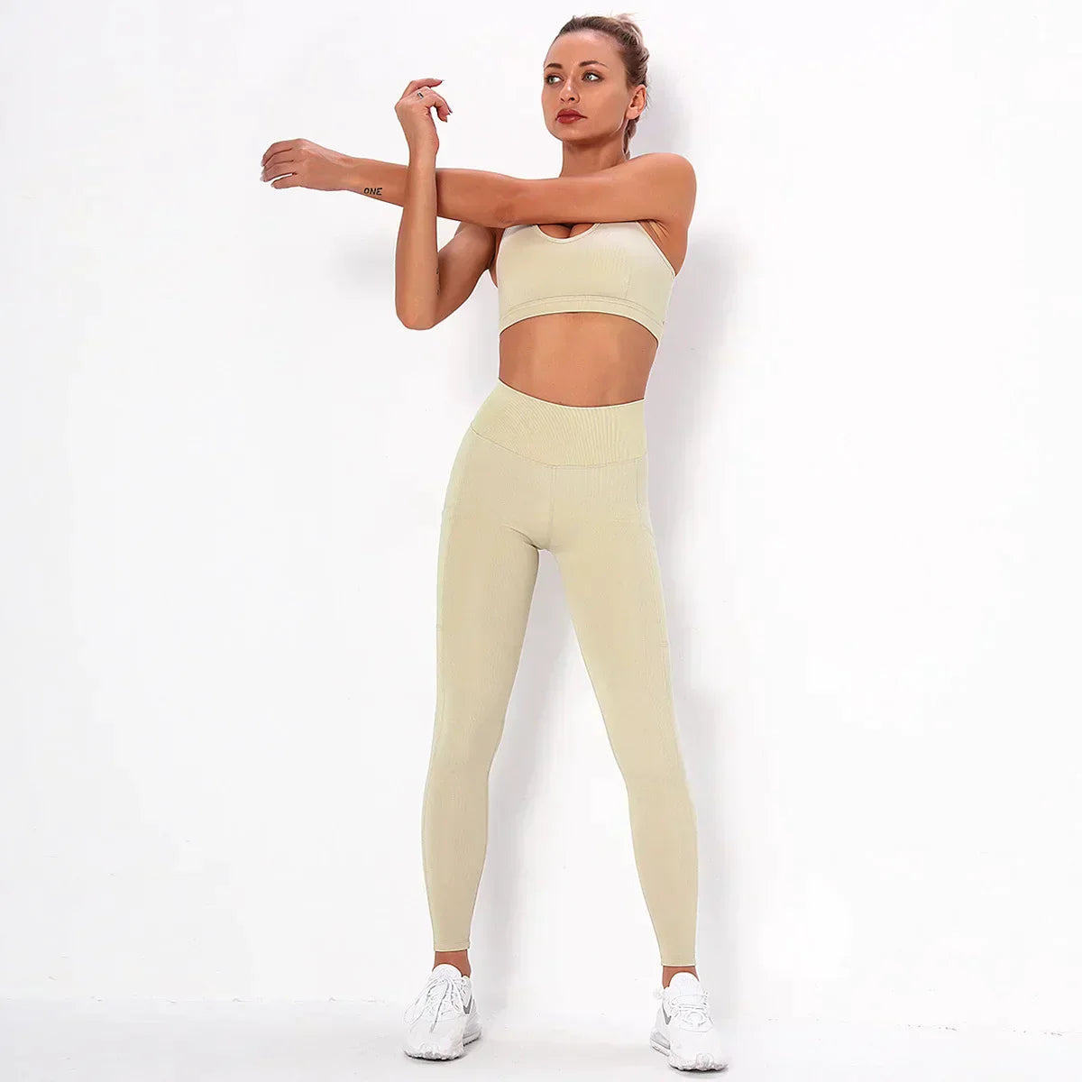 MIRA | Tenue de sport gainante