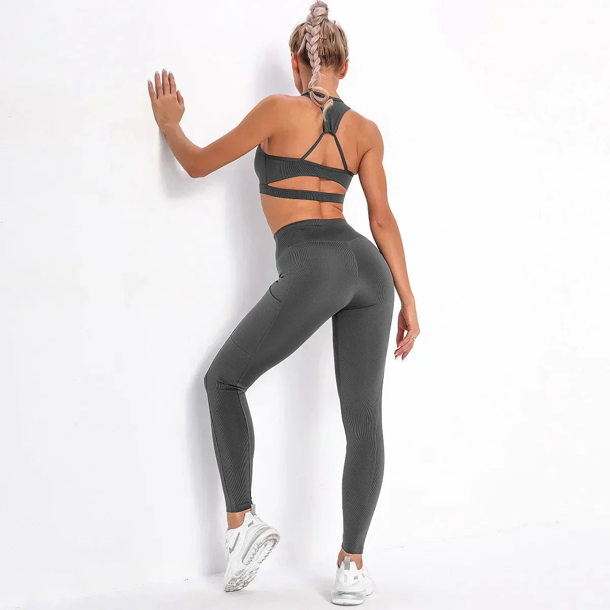 MIRA | Tenue de sport gainante