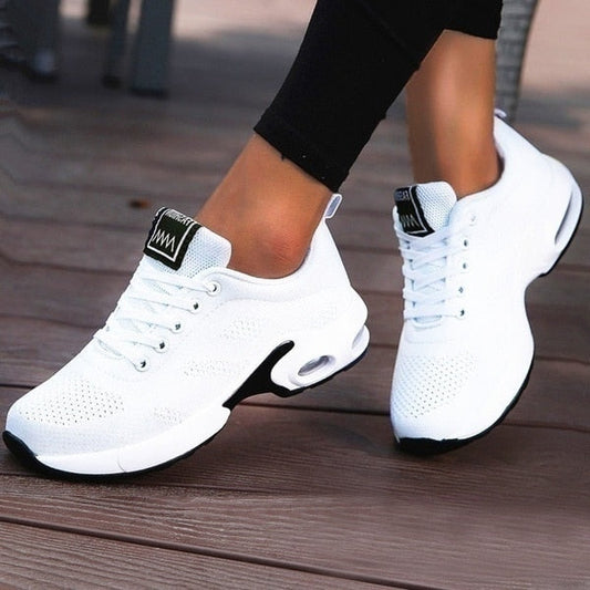 PAULINE | Chaussures de sport adaptées et confortables - Luviera Fashion