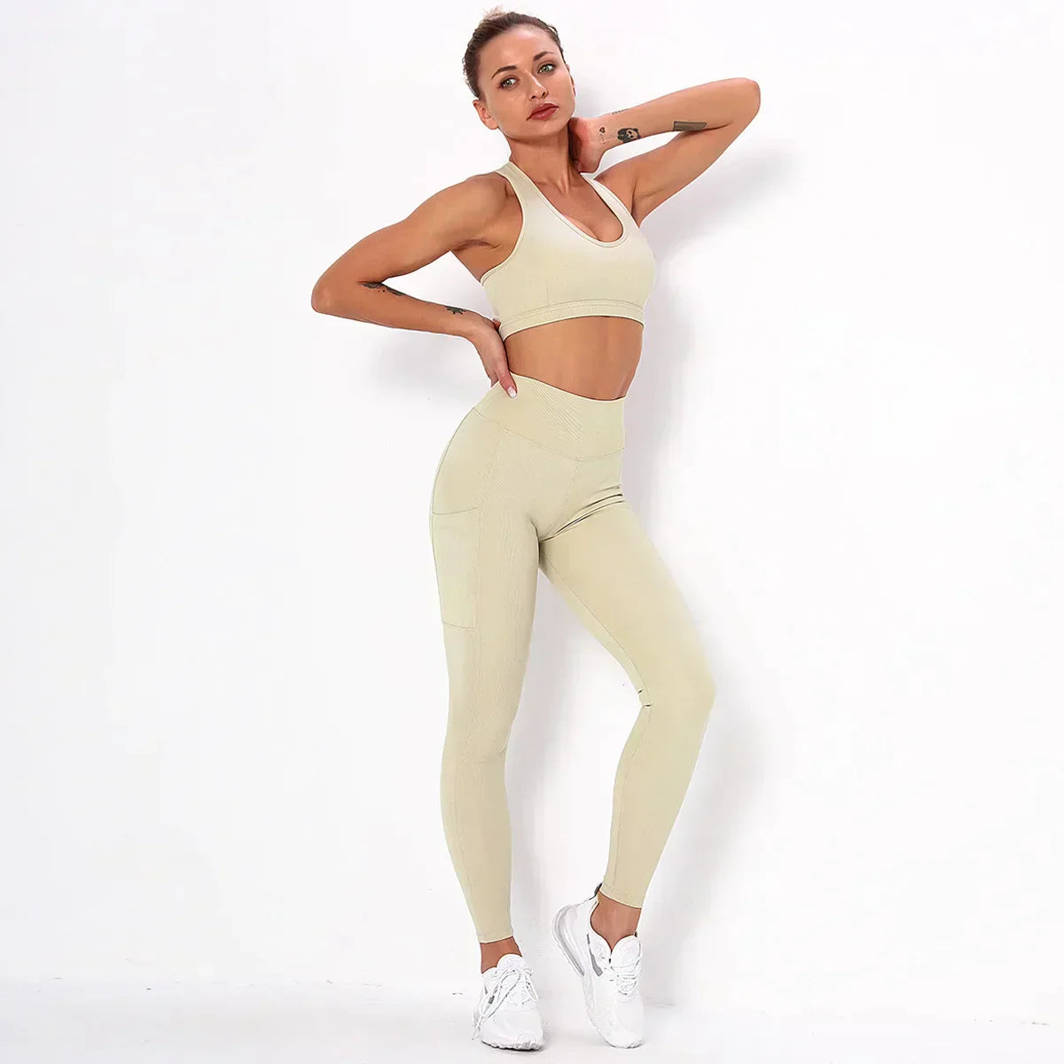 MIRA | Tenue de sport gainante