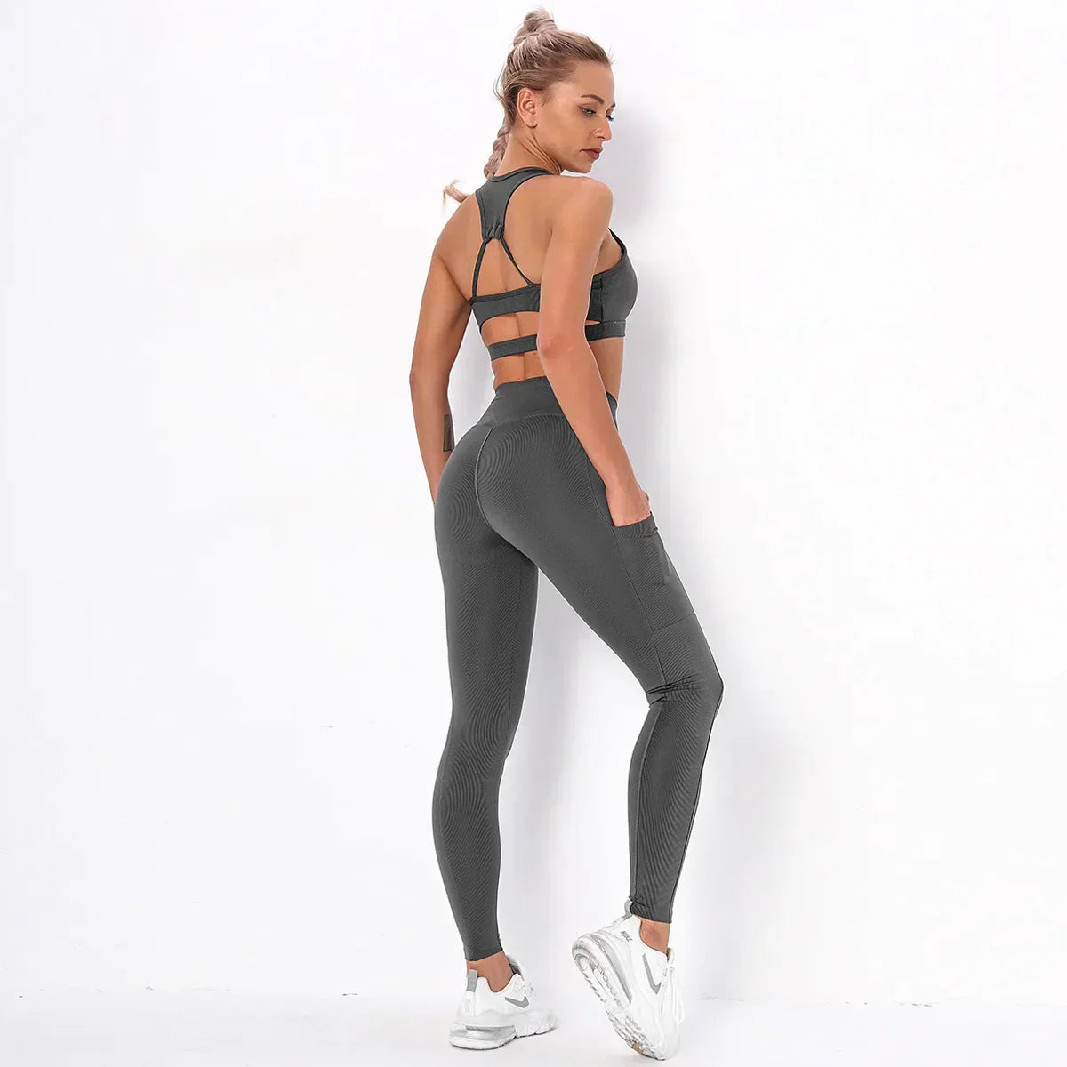 MIRA | Tenue de sport gainante