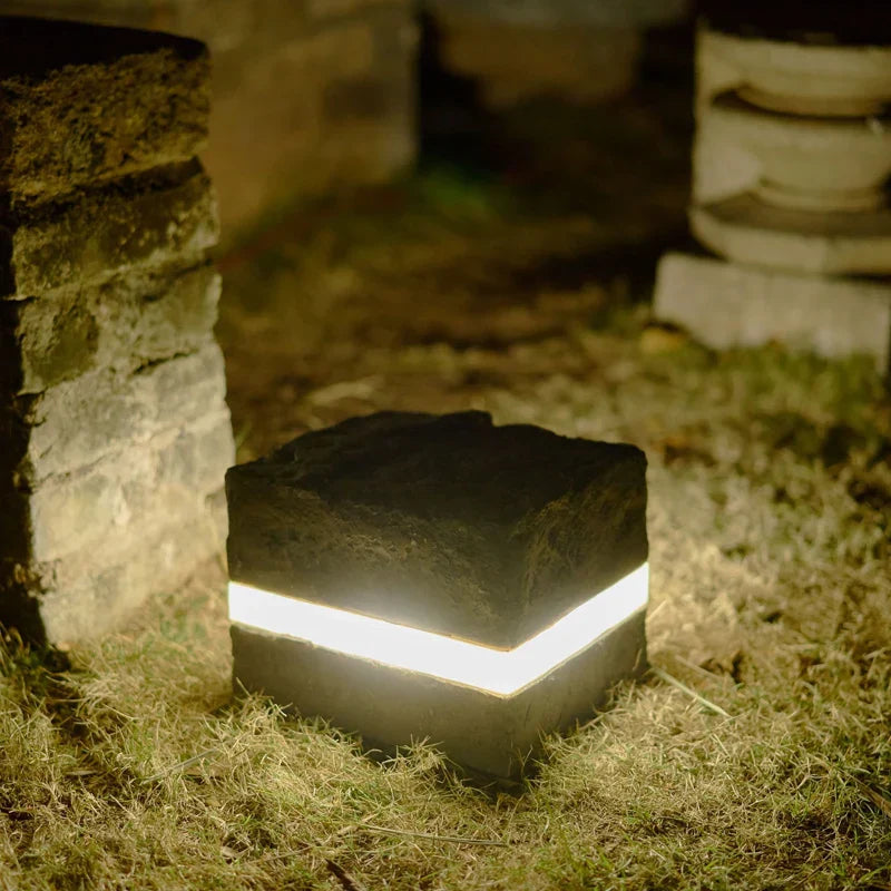 Lampes de Jardin Solaires Étanches - Lampes LED Carrées en Pierre au Design Moderne
