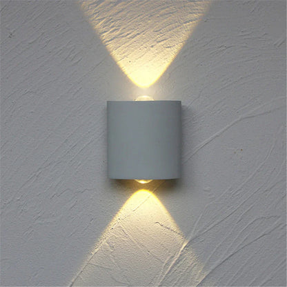 Applique Murale LED Moderne pour Extérieur - Écoénergétique et Résistante aux Intempéries