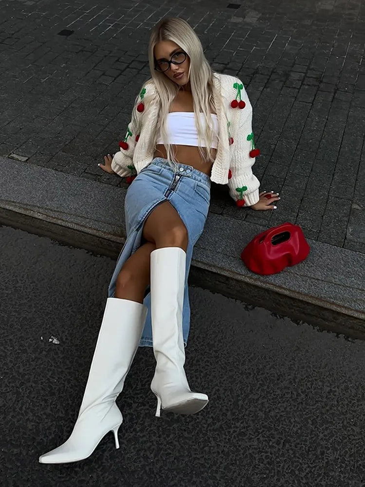 ÉLISA | Cardigan fantaisie aux motifs cerise pour un look charmant - Luviera Fashion