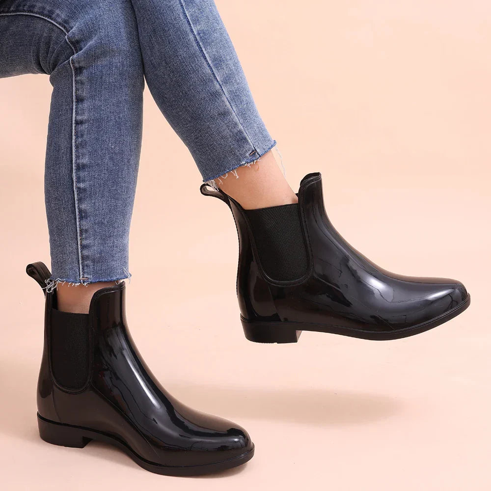 ZARA | Bottines glossy chic