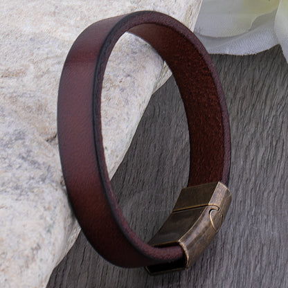 Rugged MATHIS | Bracelet en cuir, une touche de caractère masculine - Luviera Fashion