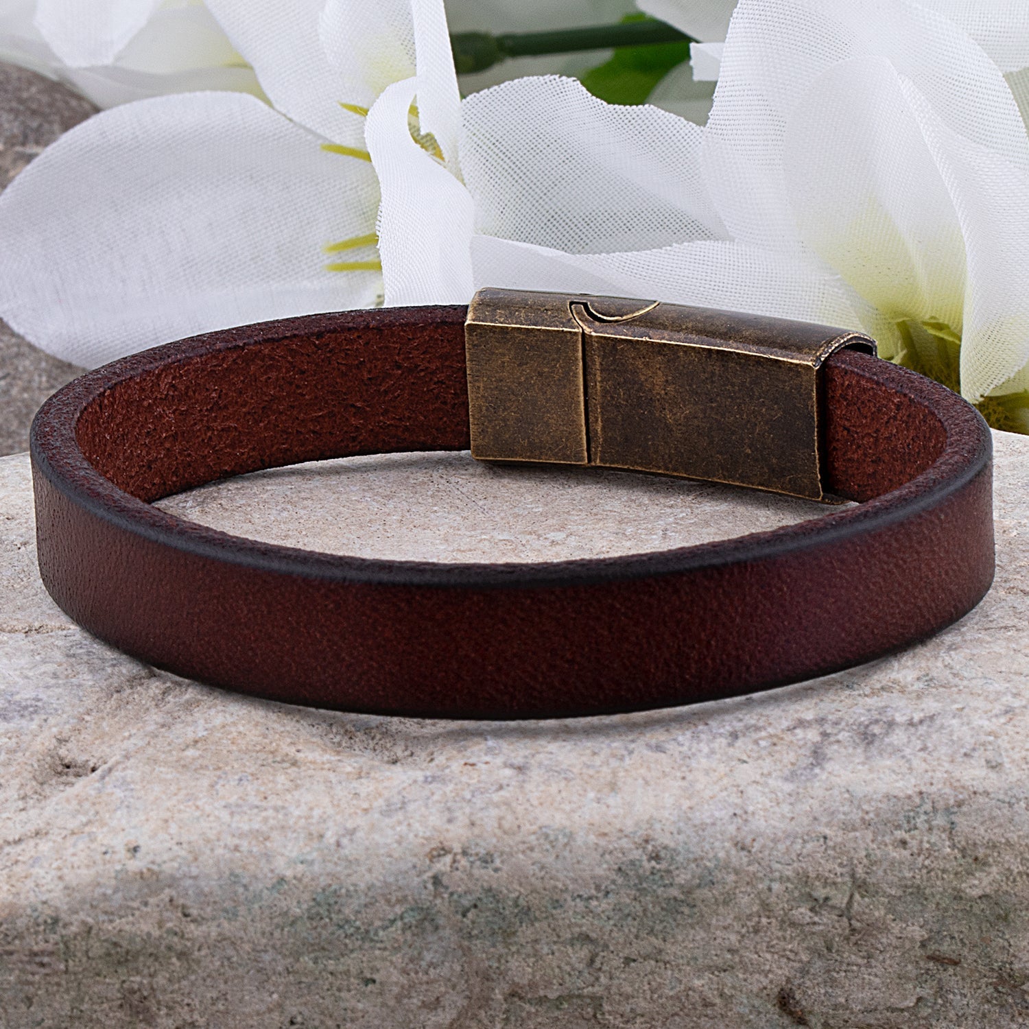 Rugged MATHIS | Bracelet en cuir, une touche de caractère masculine - Luviera Fashion