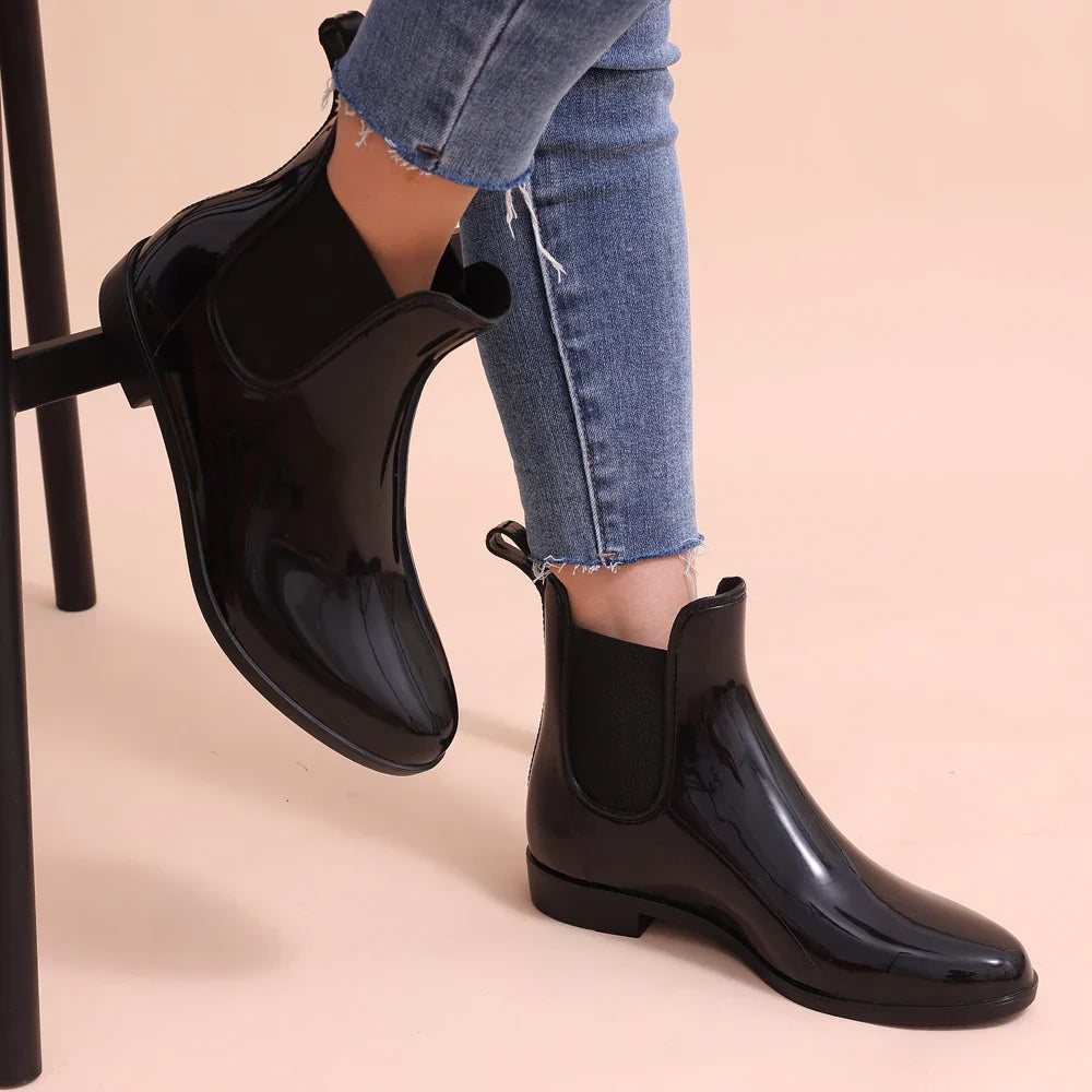 ZARA | Bottines glossy chic