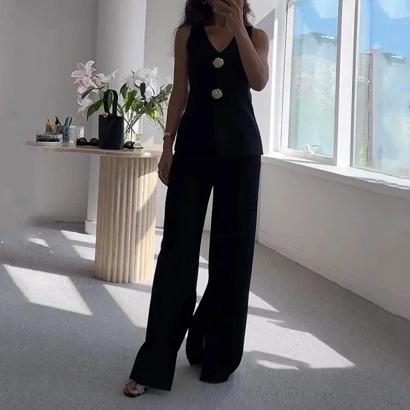 LÉA | Costume deux pièces chic pour une allure sophistiquée - Luviera Fashion