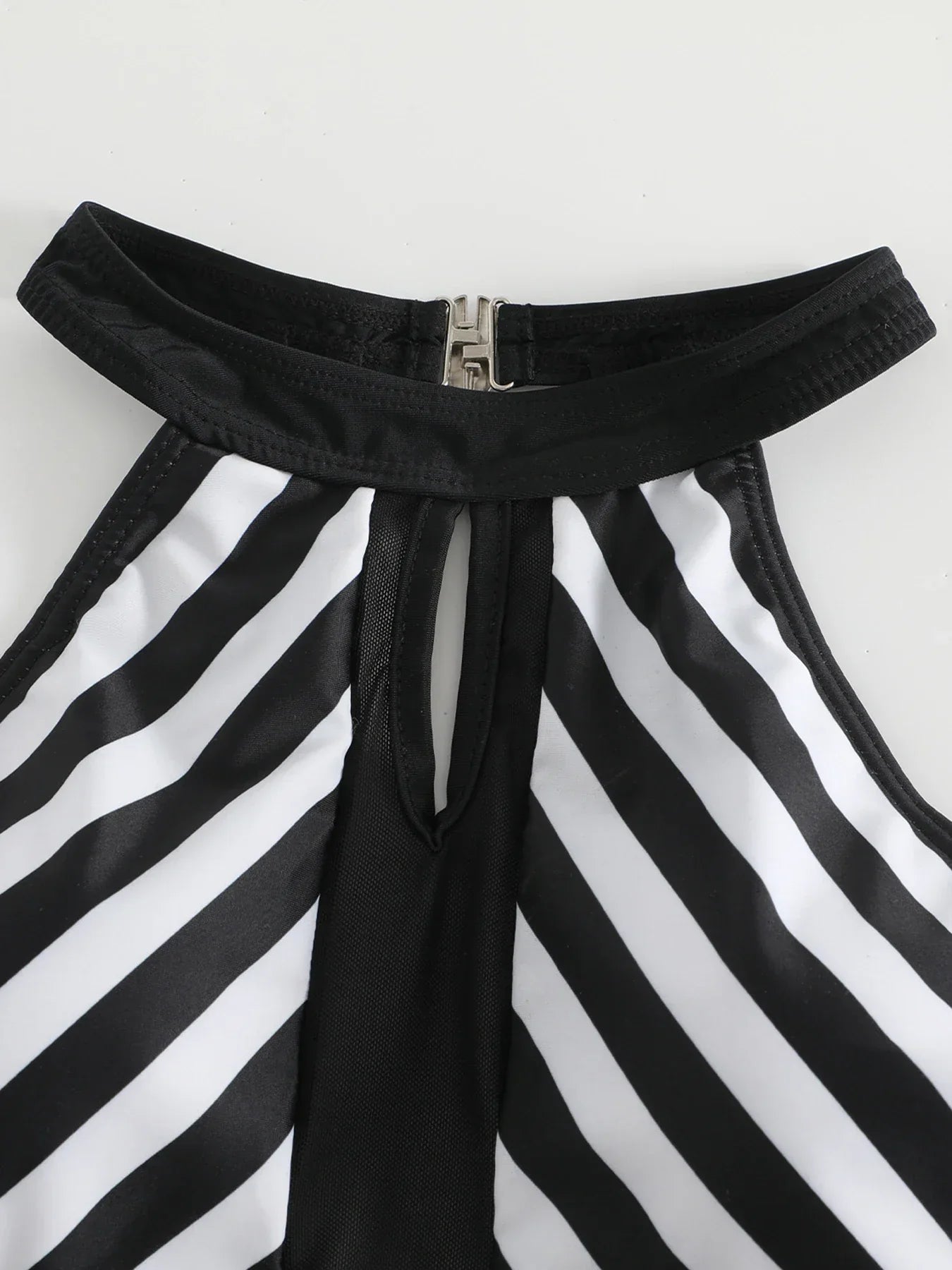 ZAHRA | Maillot rayé grande taille - Luviera Fashion