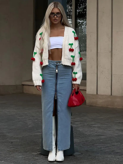 ÉLISA | Cardigan fantaisie aux motifs cerise pour un look charmant - Luviera Fashion