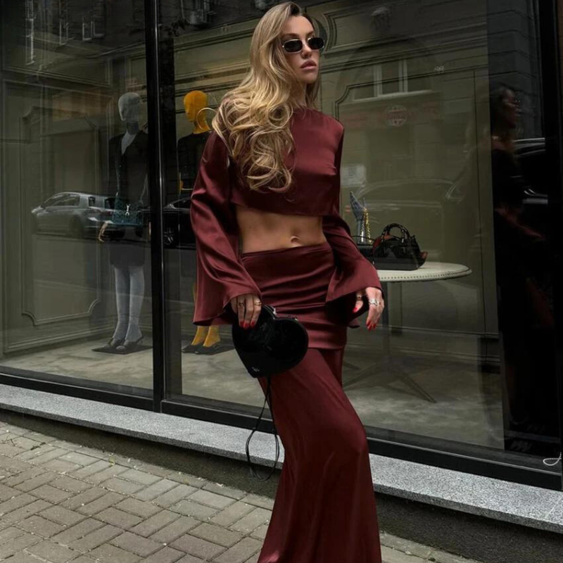 CÉLIA | Ensemble moderne et sophistiqué pour toutes occasions - Luviera Fashion