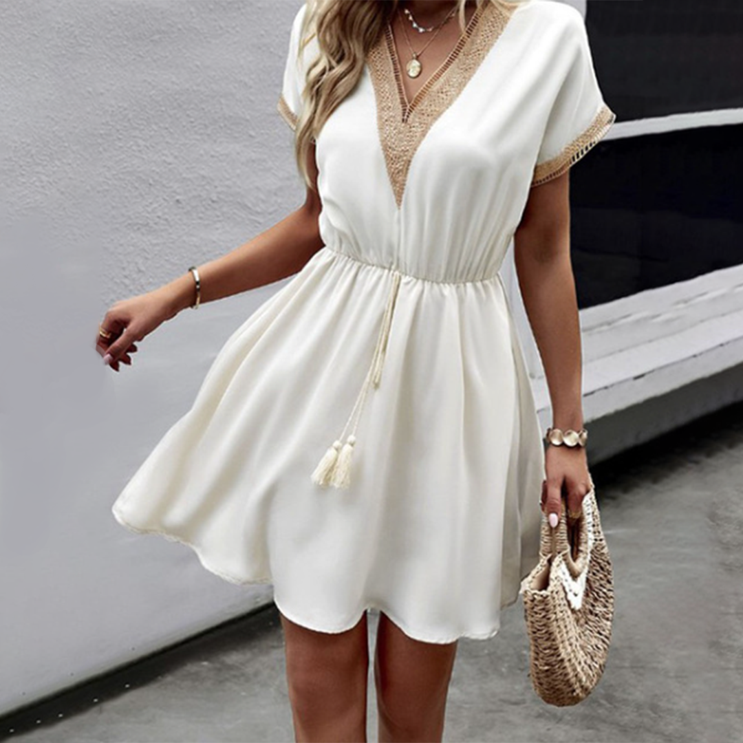 CELINE | Mini robe chic, parfaite pour un look raffiné et moderne - Luviera Fashion