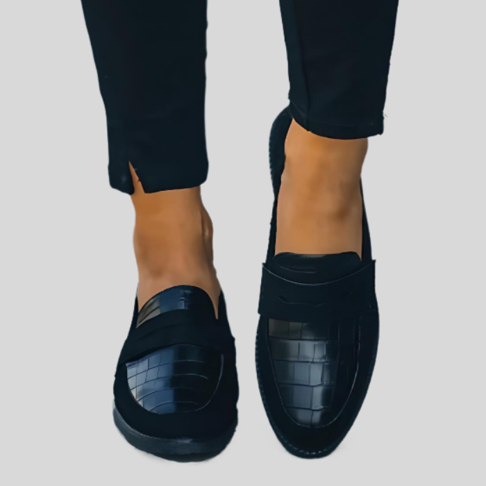 Alliah - Escarpins noirs brillants au design à motifs