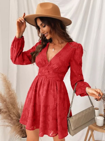 Robe Femme Élégante - Détails en Dentelle - Taille Cintrée - Manches Longues Transparentes