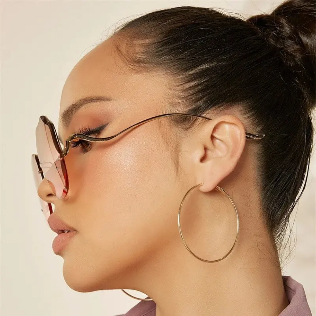 Lunettes de soleil élégantes à dégradé pour l'été 2025